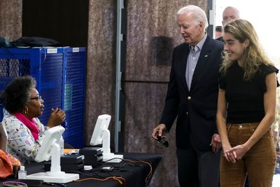 Biden votes early in Delaware for November midterms