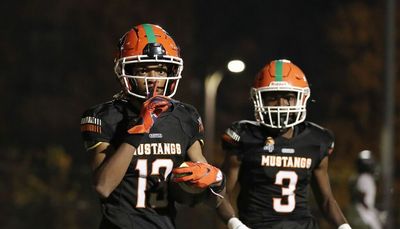 Talented, young Morgan Park takes down Fenwick, advances to second round in Class 5A