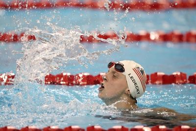 Ledecky sets 1,500 free short course world record in Toronto