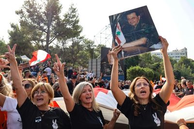 Lebanon's Aoun vacates presidential palace as power vacuum looms