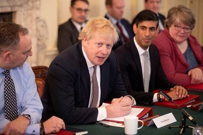 Boris Johnson ‘planning to attend Cop27’ as criticism of Rishi Sunak climate summit snub grows OLD