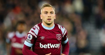 West Ham confirmed 11: David Moyes makes ten changes to face Man United and Jarrod Bowen call