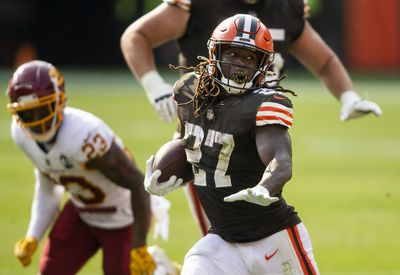 Report: Browns now willing to grant Kareem Hunt his trade request