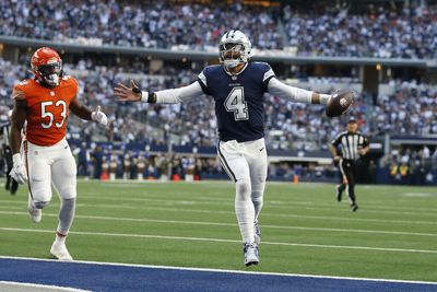 Dak Prescott rips Chicago Bears defense with ultra-rare 25-yard QB sneak