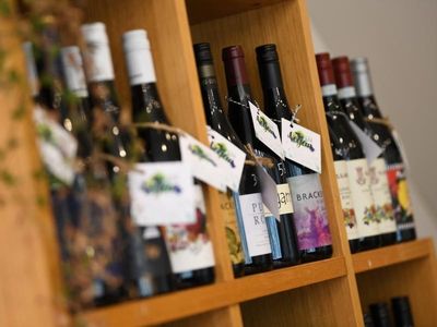 New Zealand to shake up liquor laws
