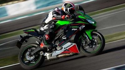 Kawasaki Introduces The Ninja ZX-25R SE In Thailand