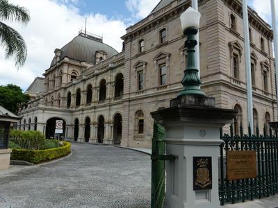 Qld govt not learning from mistakes: audit