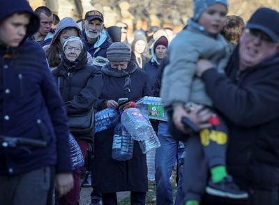 Russian attacks leave many Ukrainians without power or water