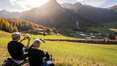 Swiss railway company breaks the record for world's longest passenger train