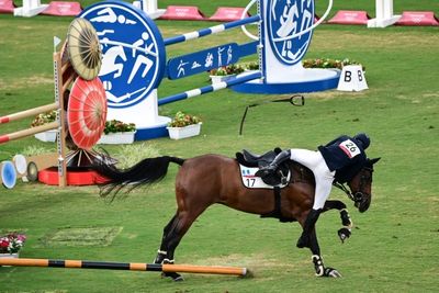 Modern Pentathlon hopes Warrior mentality overcomes Olympic obstacles