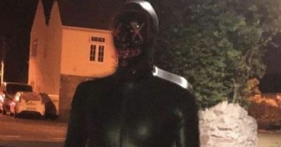 Gimp suit suspect writhed in dirt but two young chefs 'a few beers down' sent him packing