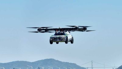 Watch Xpeng VTOL Flying Electric Car Successfully Complete First Flight