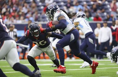 Lack of fundamentals costs Texans in 17-10 loss to the Titans