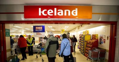 Iceland boss urging shoppers to switch off oven to save over £400 a year