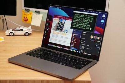 How to always display desktop files in macOS Ventura’s Stage Manager