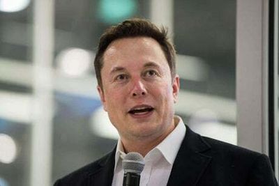 Elon Musk dissolves Twitter’s board of directors and cements control of site