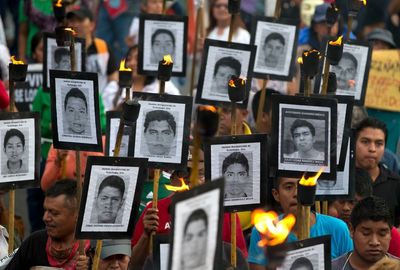 Expert group warns of crisis in Mexico missing students case