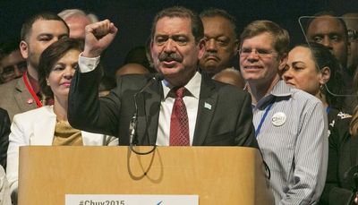 Garcia likely to run for mayor after his poll shows him beating Lightfoot in two-way race