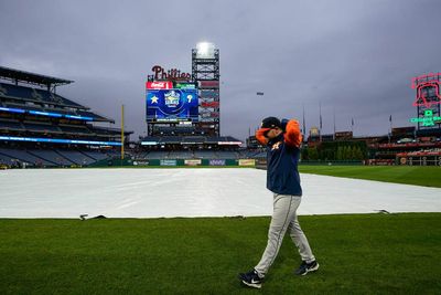 Resetting the World Series Stage After Rainout Postpones Game 3