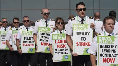 Thousands of Delta Airlines pilots vote overwhelmingly to authorize a strike