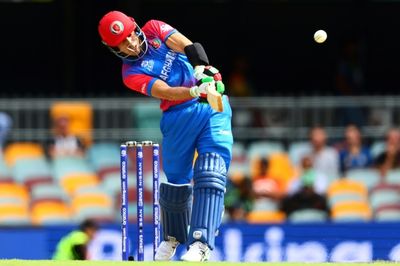 Afghanistan set Sri Lanka 145 to win World Cup clash