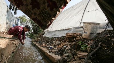 Battling Cholera, Lebanon Gets First Vaccines, and Sharp Words, from France