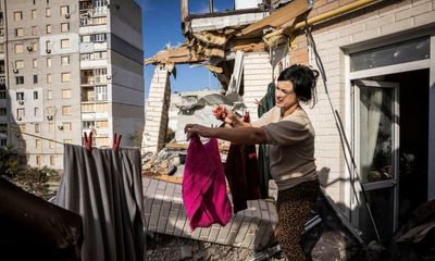 Hanging washing over the rubble: life in Mykolaiv as Russian bombs rain down