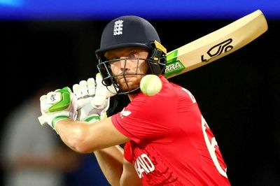 England roar back to beat New Zealand at T20 World Cup