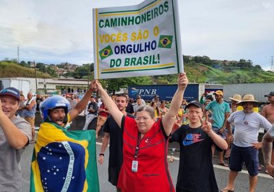 Brazil truckers jam traffic to protest Bolsonaro loss