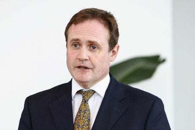 Tom Tugendhat faces driving ban for using map on his phone at wheel