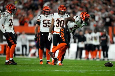 Bengals CB Chidobe Awuzie suffered season-ending ACL tear