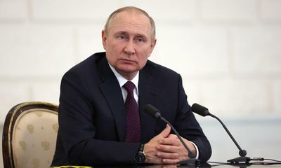 Vladimir Putin keeps open option of drafting more Russians