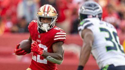 Report: Dolphins Trade for 49ers RB Jeff Wilson Jr.