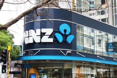 ANZ faces further pressure over Myanmar ties