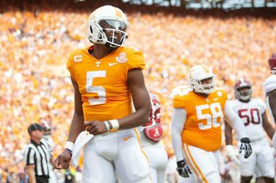 College Football Playoff 2023: Tennessee leads first rankings, updated title odds