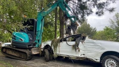 Flash flooding in Cootamundra and other NSW towns leaves trail of destruction and huge clean-up task