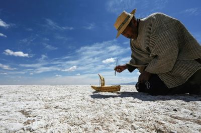 In Bolivia, Lake Poopo's 'water people' left high and dry