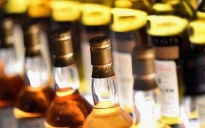 Himachal Pradesh: Illicit liquor, Cash, And Jewelry Worth More Than 21 Crores Seized By Police