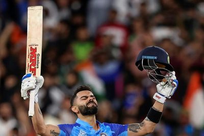 India's Kohli becomes top run-scorer in T20 World Cup history
