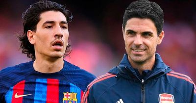 Hector Bellerin's stance on Mikel Arteta emerges as Barcelona target Arsenal boss