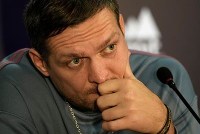 Oleksandr Usyk has sights set only on Tyson Fury and wants fight in early 2023