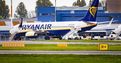 Ryanair passengers at East Midlands Airport urged to check flight as website will be down