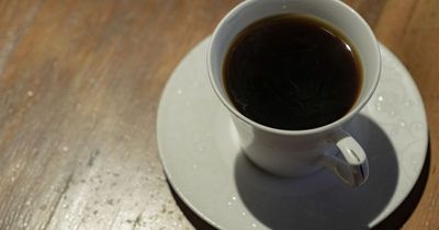 Cheap hack to remove tea stains from cups that doesn't require bleach or scrubbing