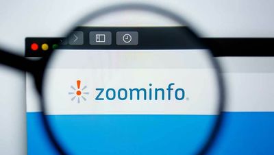 ZoomInfo Plunges As Billings Miss Amid Weak Revenue Guidance