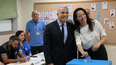 Lapid, Netanyahu Face-Off In Razor Close Israeli Election