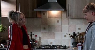 ITV Corrie fans ask 'what's going on?' as they think popular character has returned