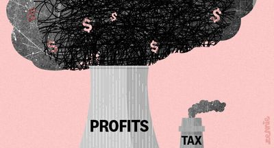 News Corp and fossil fuel giants top the list for not paying tax, ATO report shows