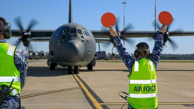 RAAF looks to double cargo fleet with $10 billion US deal to replace ageing Hercules aircraft