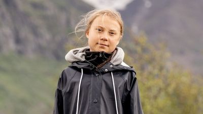 Greta Thunberg tells Australia to 'wake up and treat the climate emergency like an emergency'