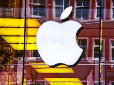Apple Juggernaut Rolls On: iPhone Maker Tops Combined Value Of Facebook, Google Parents And Amazon
